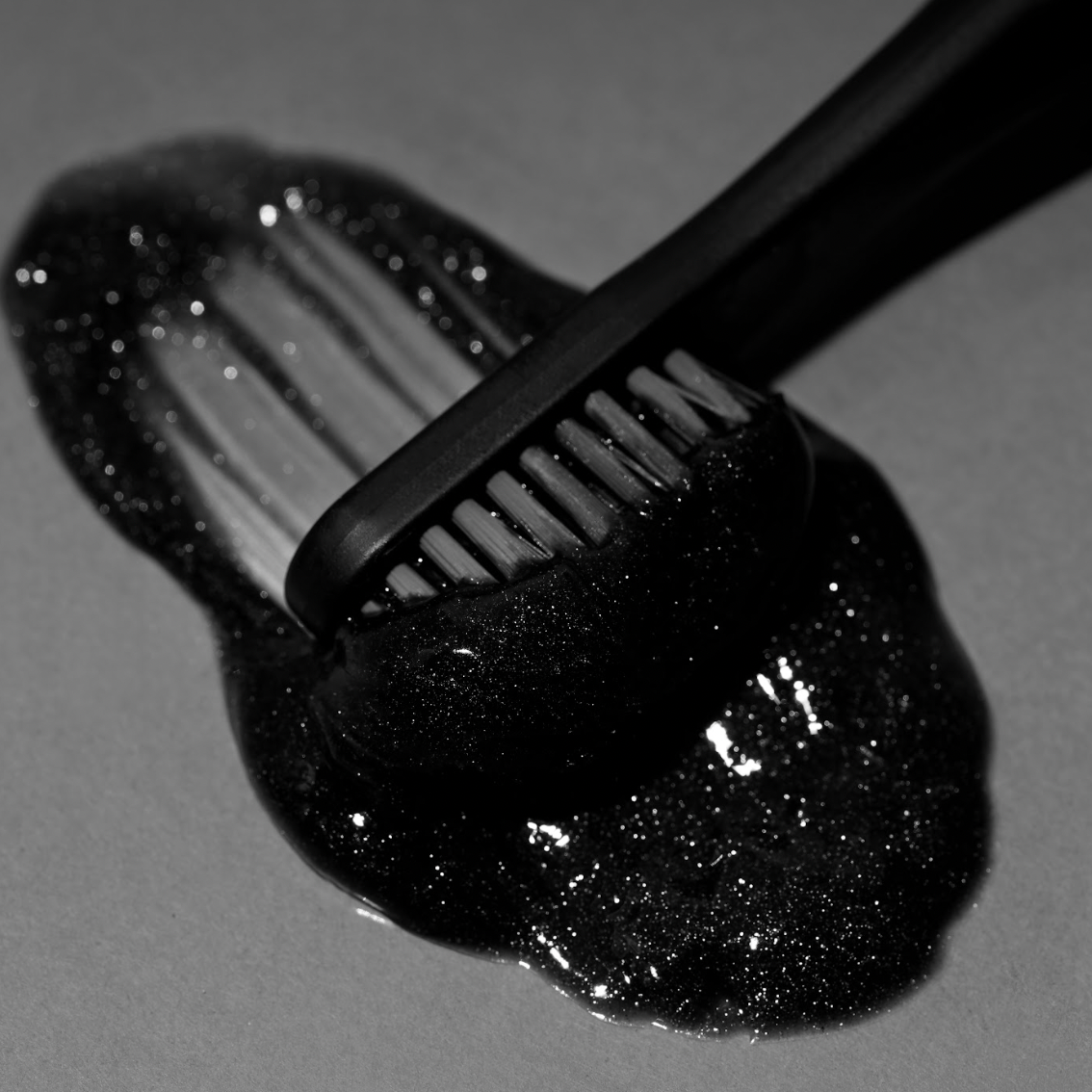 Activated Charcoal Toothpaste & Purple Whitening Serum Combo — reference demo